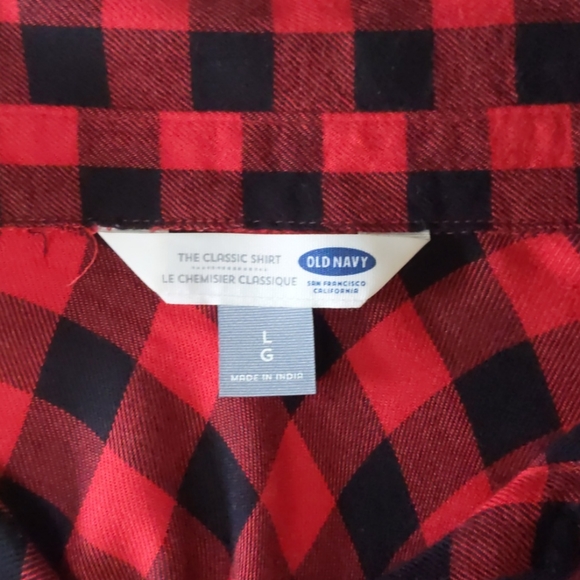 Old Navy Classic Button Up - Picture 4 of 4